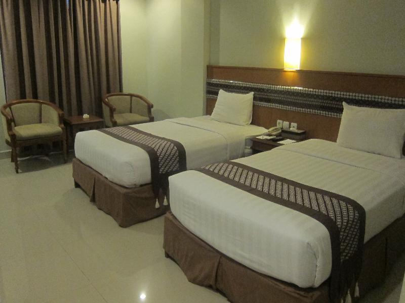 Cakra Kembang Hotel Kejayan Екстериор снимка