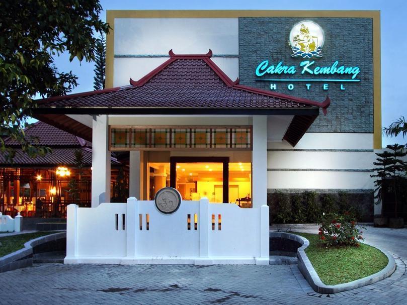 Cakra Kembang Hotel Kejayan Екстериор снимка