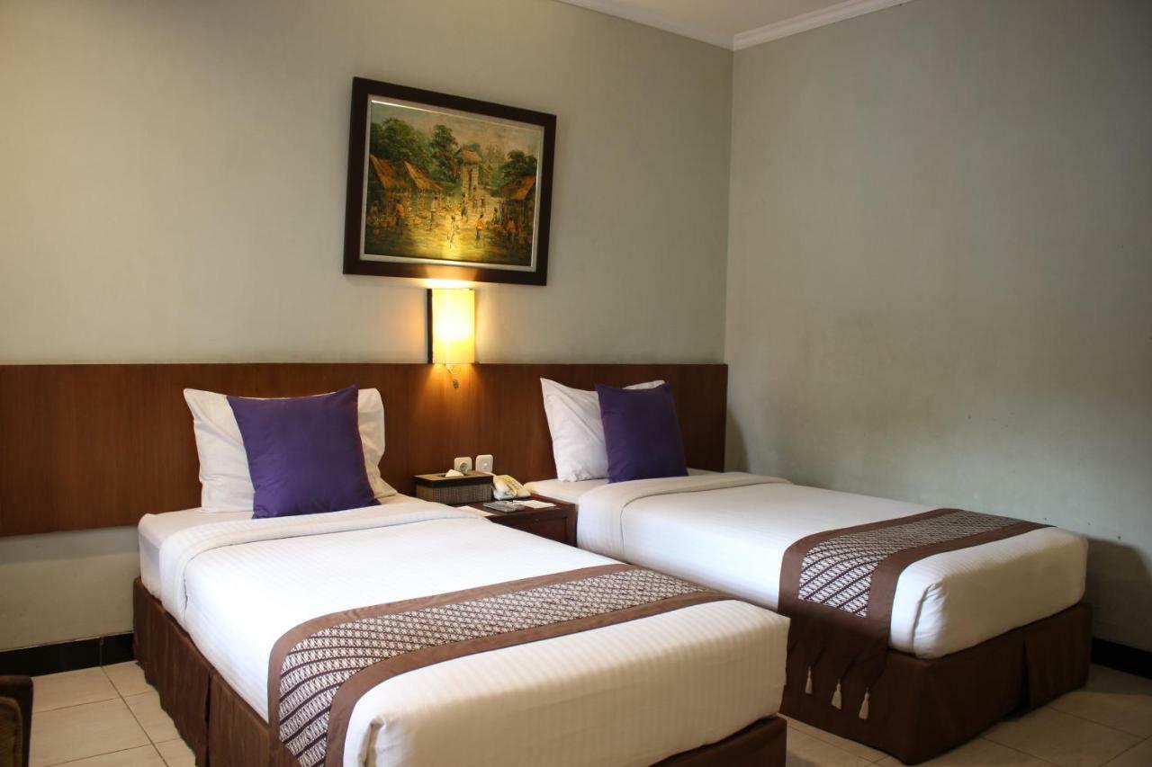 Cakra Kembang Hotel Kejayan Екстериор снимка